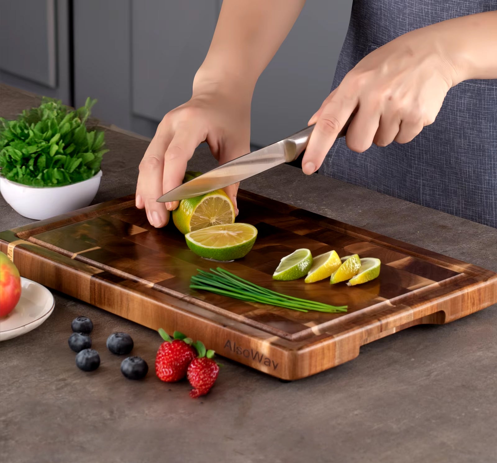 Premium Acacia Wood Cutting Board